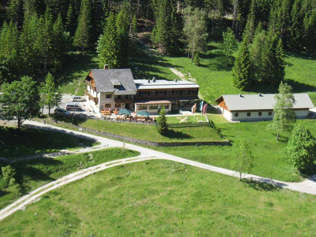 Готель Gasthof Untere Valentinalm Plocken Екстер'єр фото